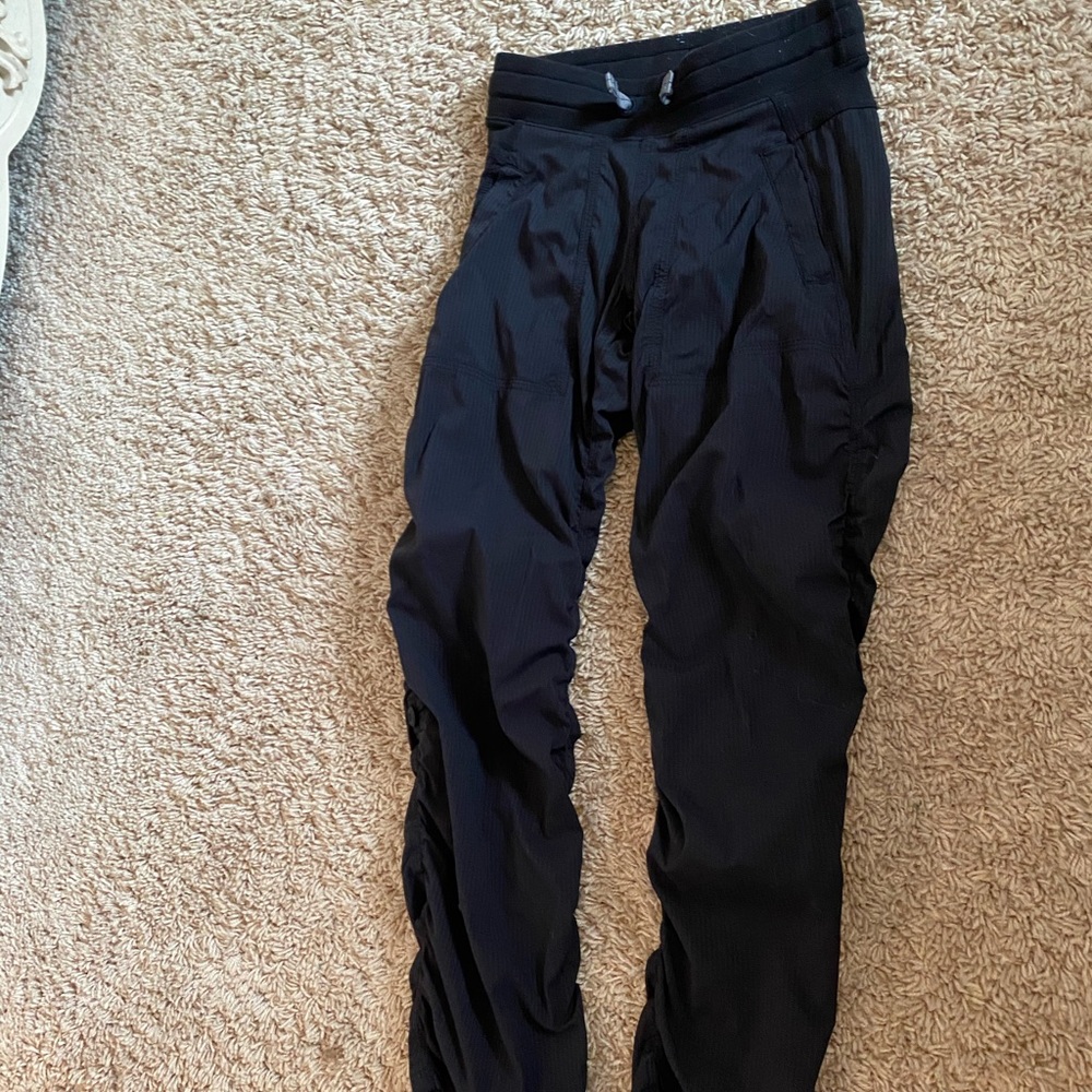 Size 6 Ivivva pants